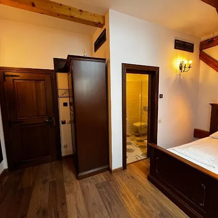 Boutique Casa Chitic -hotel And Restaurant Str Johann Gott Nr7 3* Brasov