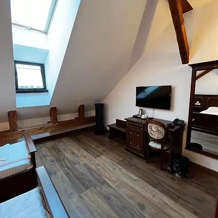 Hotel Boutique Casa Chitic -hotel And Restaurant Str Johann Gott Nr7 3*