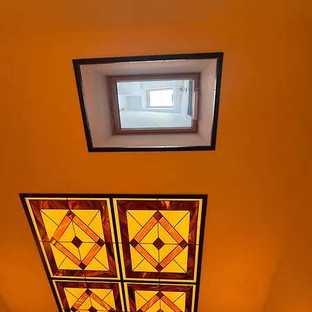 Boutique Casa Chitic -hotel And Restaurant Str Johann Gott Nr7 3*