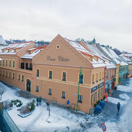 Отель Boutique Casa Chitic -hotel And Restaurant Str Johann Gott Nr7 Брашов