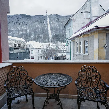 Boutique Casa Chitic -hotel And Restaurant Str Johann Gott Nr7 3* Brassó