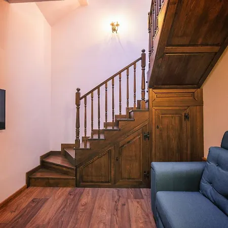 Boutique Casa Chitic -hotel And Restaurant Str Johann Gott Nr7