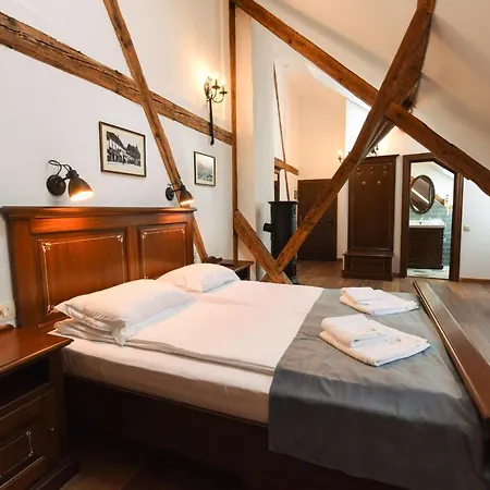 Boutique Casa Chitic -hotel And Restaurant Str Johann Gott Nr7 Brasov