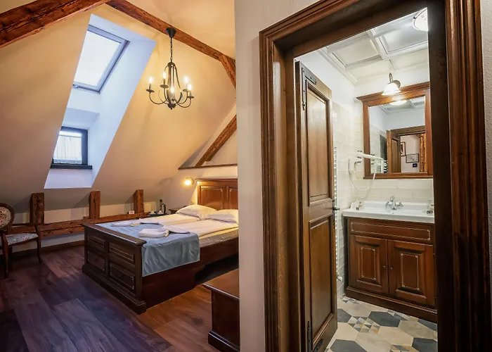 Boutique Casa Chitic -hotel And Restaurant Str Johann Gott Nr7 Brasov