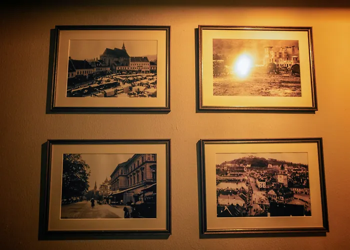 Boutique Casa Chitic -hotel And Restaurant Str Johann Gott Nr7 Hotel Brasov