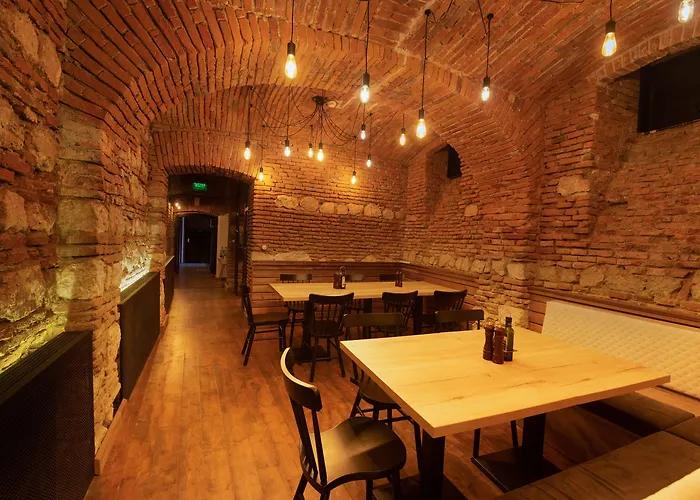 Boutique Casa Chitic -hotel And Restaurant Str Johann Gott Nr7 Hotel